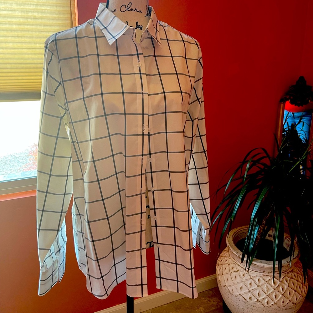 Lands End No iron, no wrinkle dress shirt